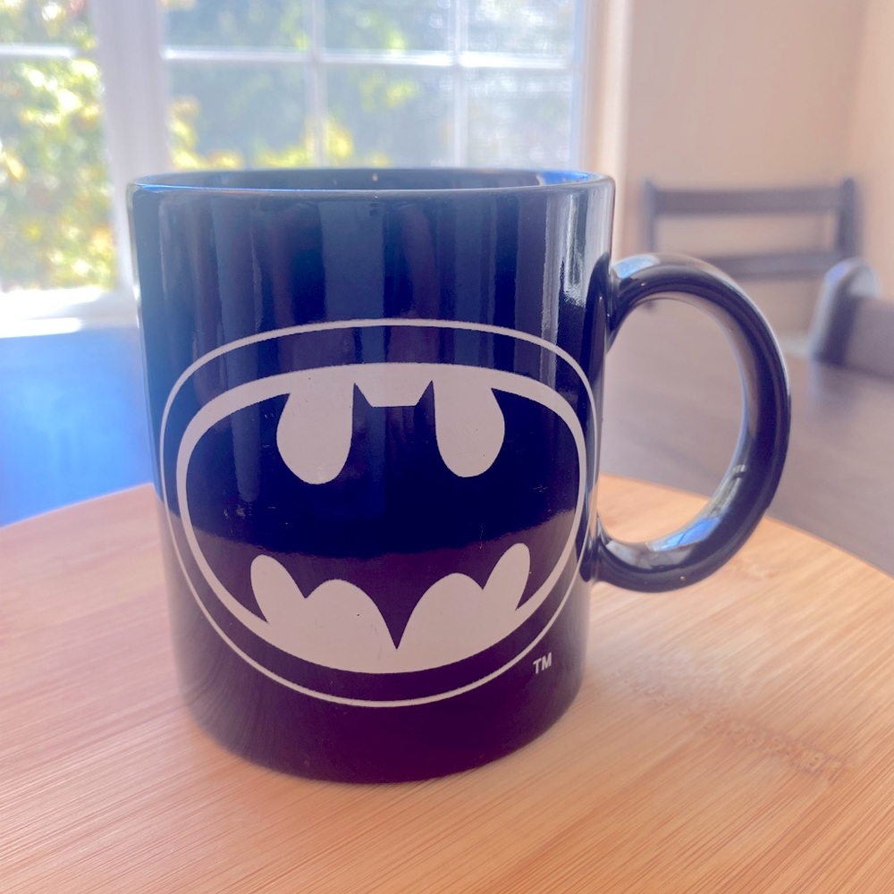 Batman TM 10 oz coffee cup